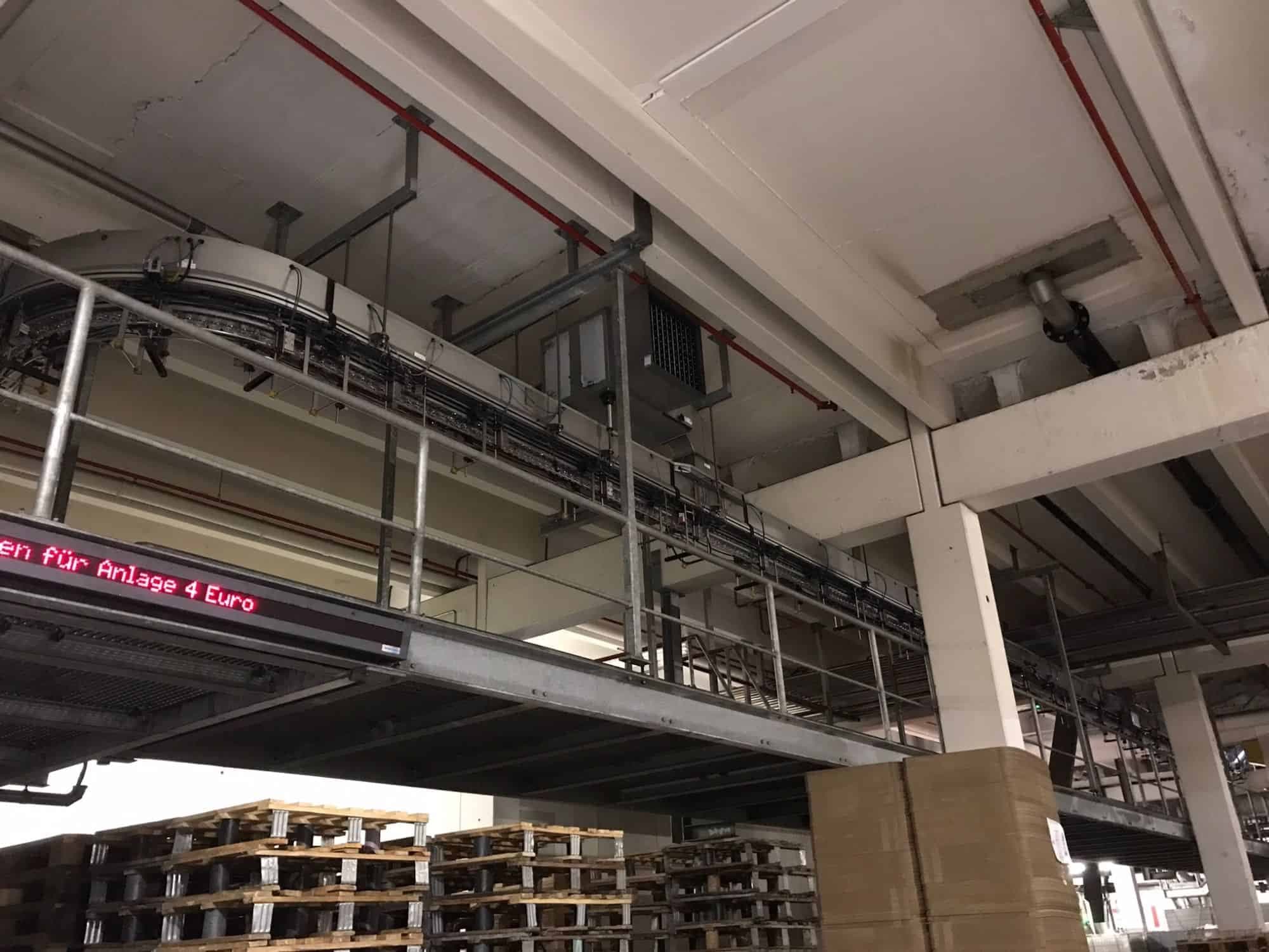 Side view of SIDEL SBO 10