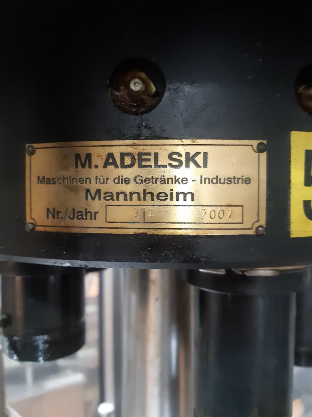 Nameplate of Adelski PP2005