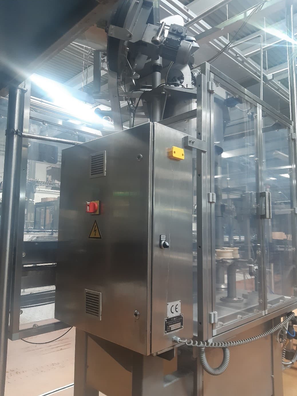 Right view of Dr. Datz GmbH Getränke- und Sondermaschinenbau VS 4 L