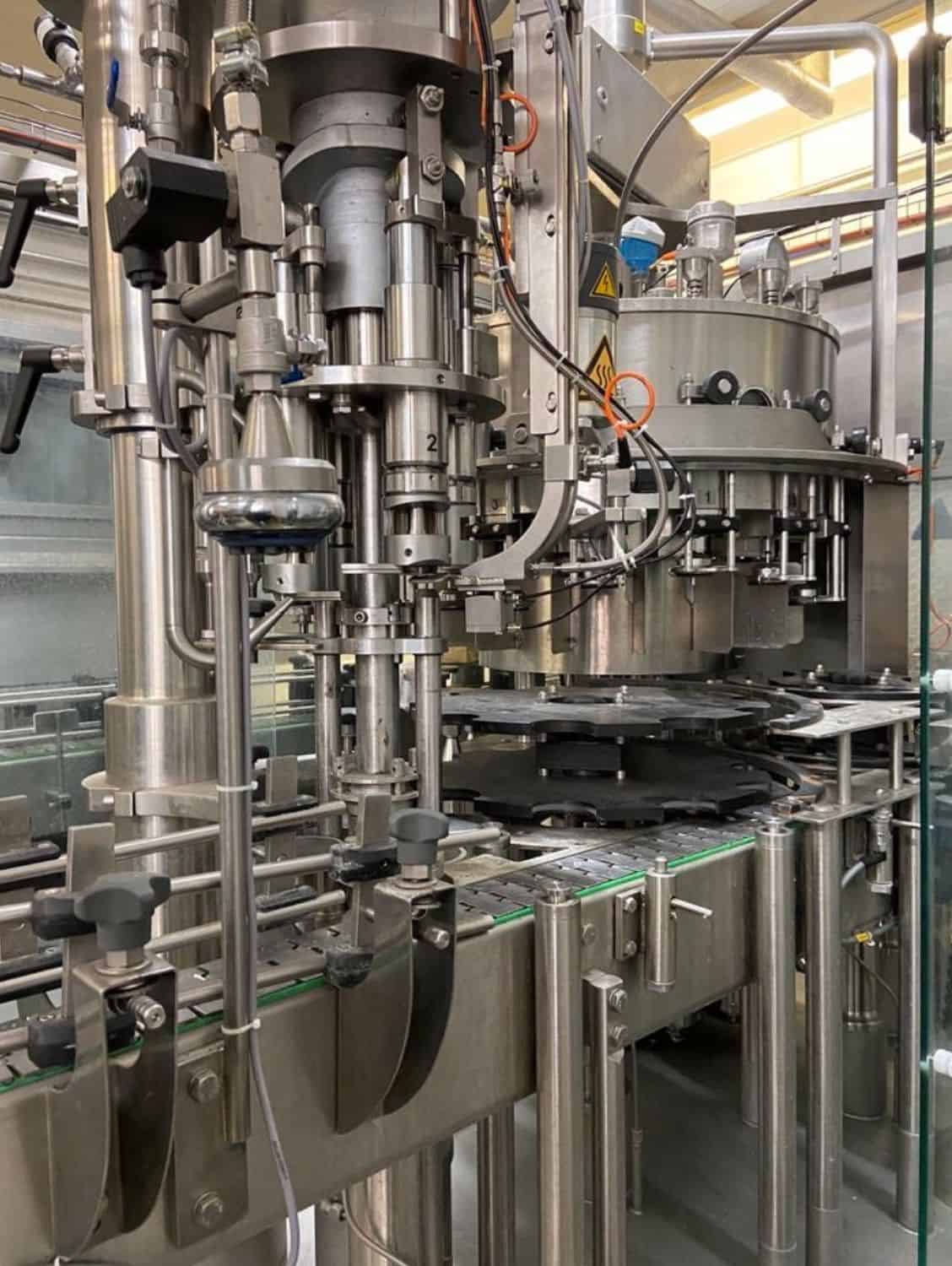 Working room of Nagel, PAC, Juwatec, ICS Returnable Glass Filling line for beer, soft drink