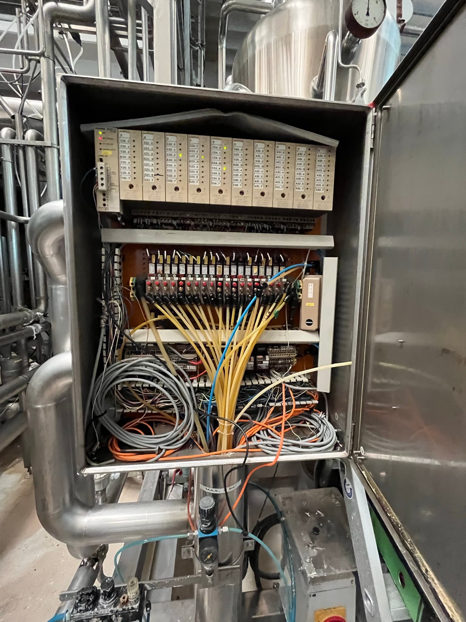 Back view of Ortmann + Herbst KHS Kaskade E16-C