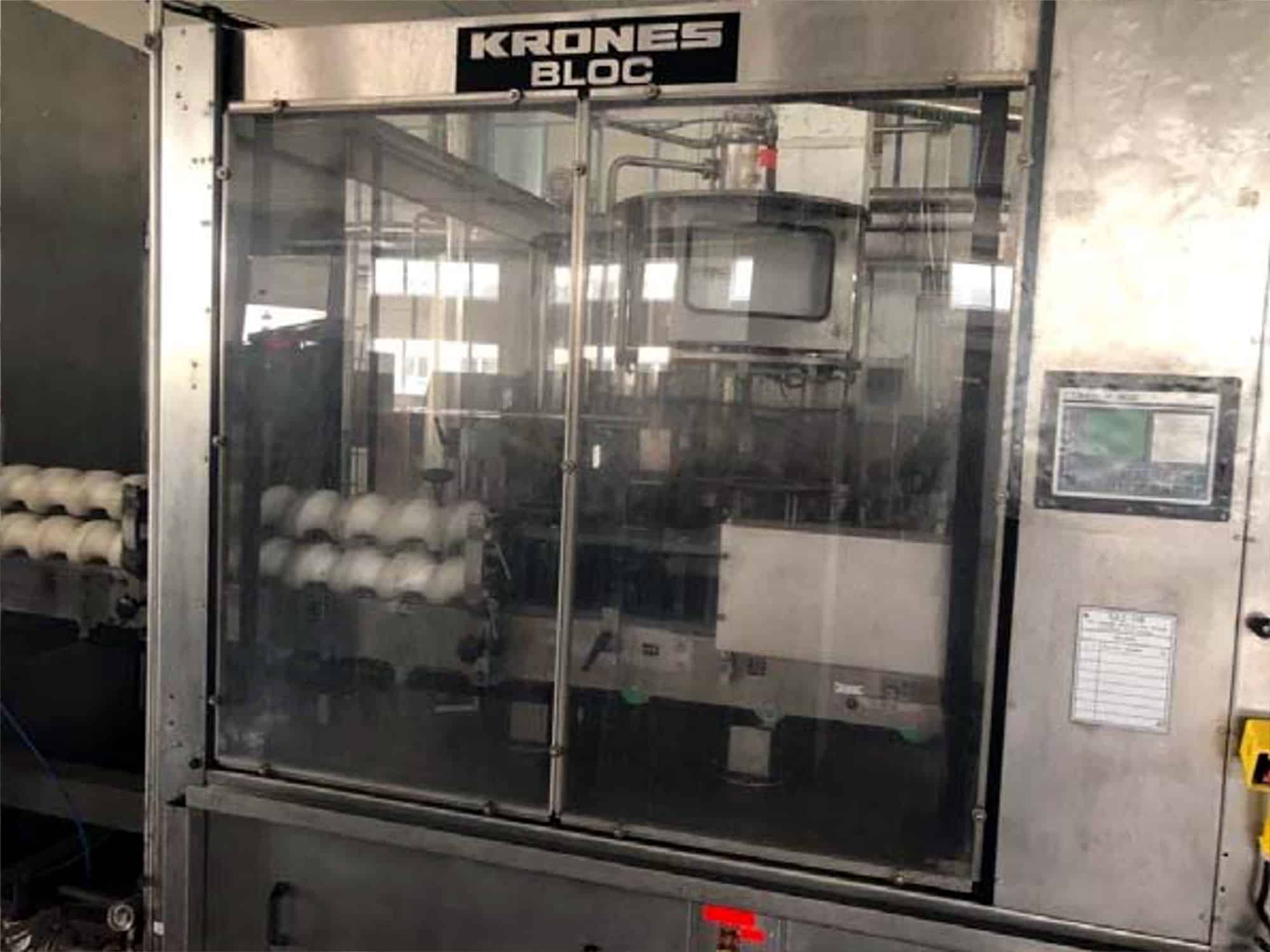 Front view of Krones TriBlock (rinser, filler, capper)