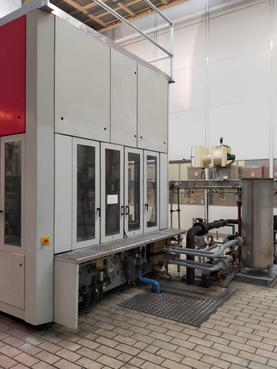 Right view of SIDEL SBO 10 Series 2