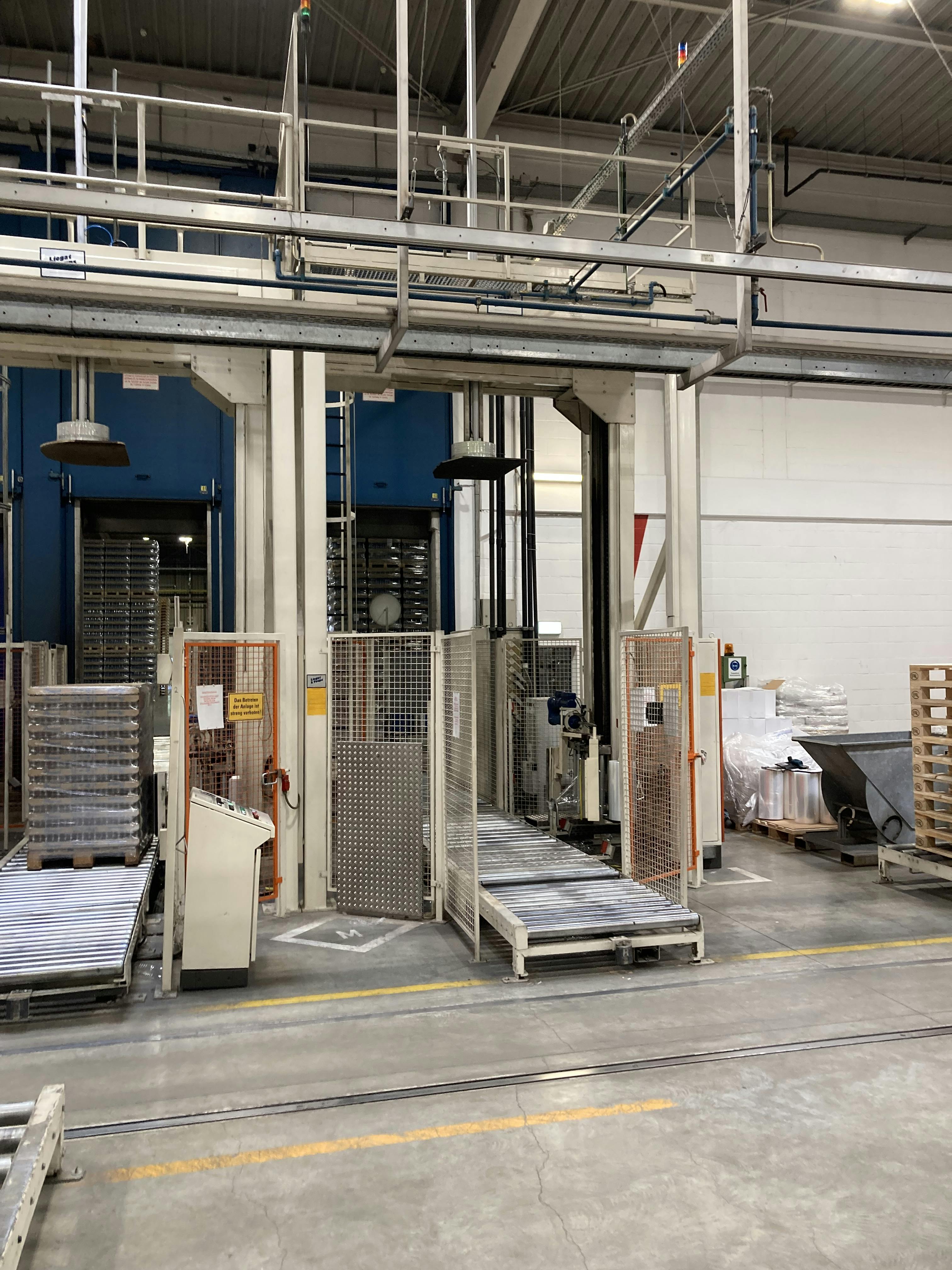 Front view of Liegat 20 pallets/ hour