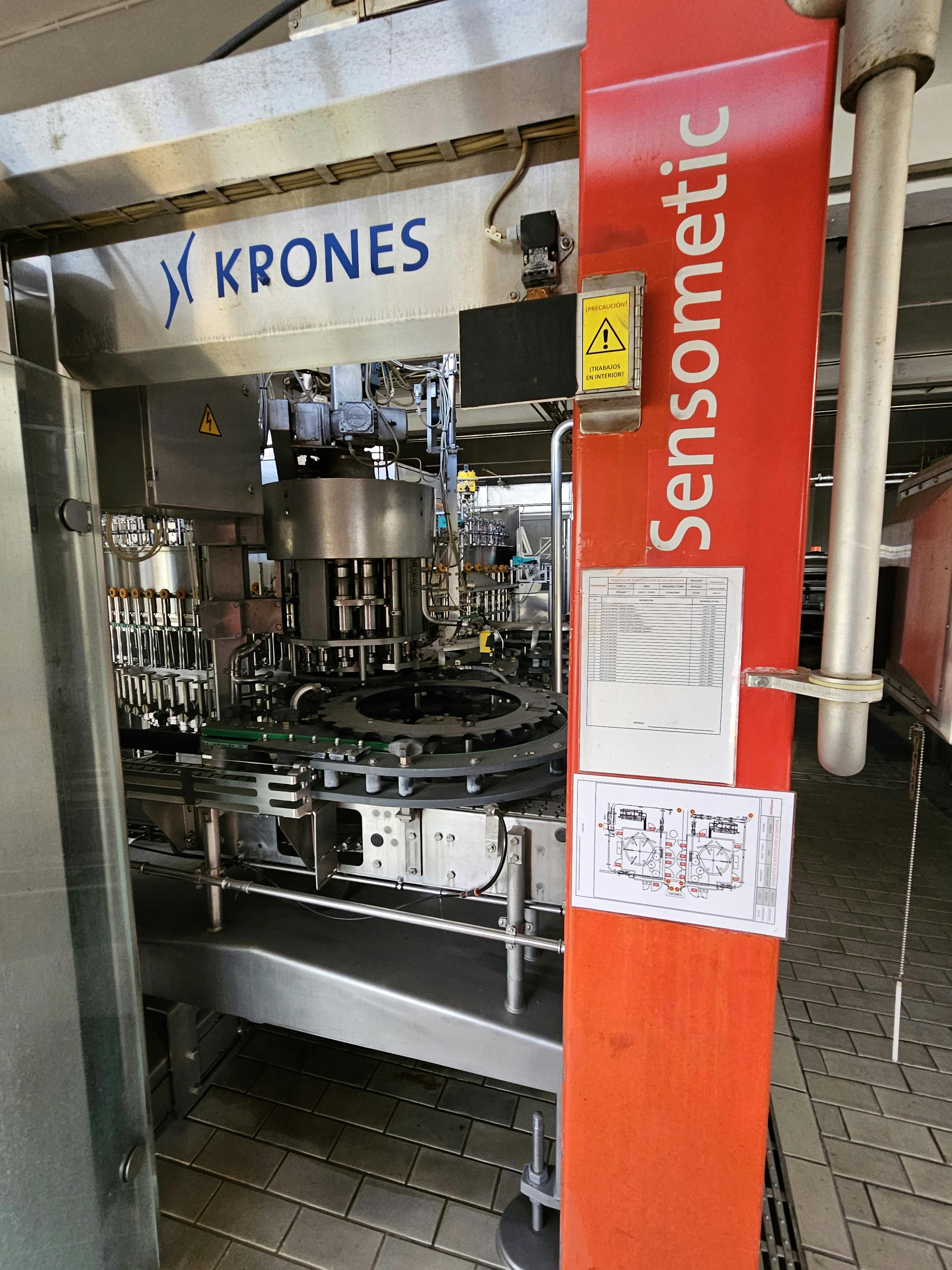 Front view of Krones Sensometic