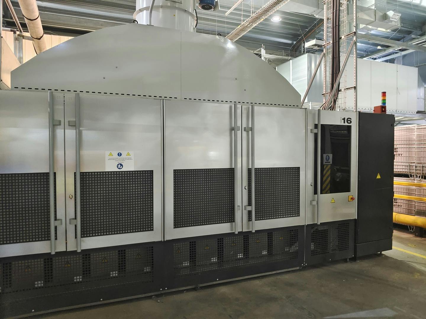 Front view of SIDEL SBO 16/20 Universal Eco2